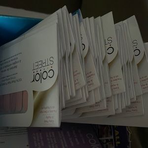 Color street mystery bundle 30 unopened packages